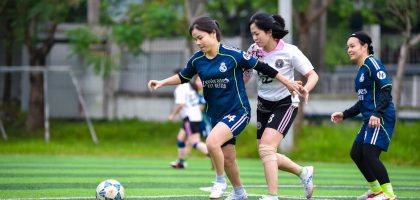 最新国际足球新闻：带你回顾今天的精彩瞬间